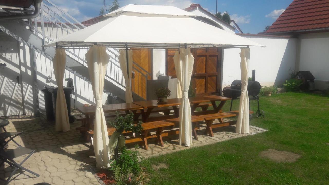 Ubytování Otín Jindřichŭv Hradec Exterior foto